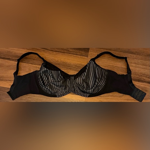 Berlei Beauty Stripe Underwired Minimizer Bra Sz 34H - Picture 3 of 9